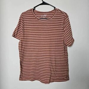 Universal Thread Striped T-shirt